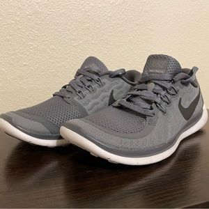 NWOB Youth Nike Free runs